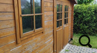 Gartenlaube Schleifen und Streichen